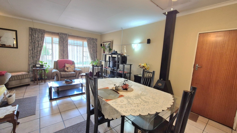 3 Bedroom Property for Sale in Vaalpark Free State